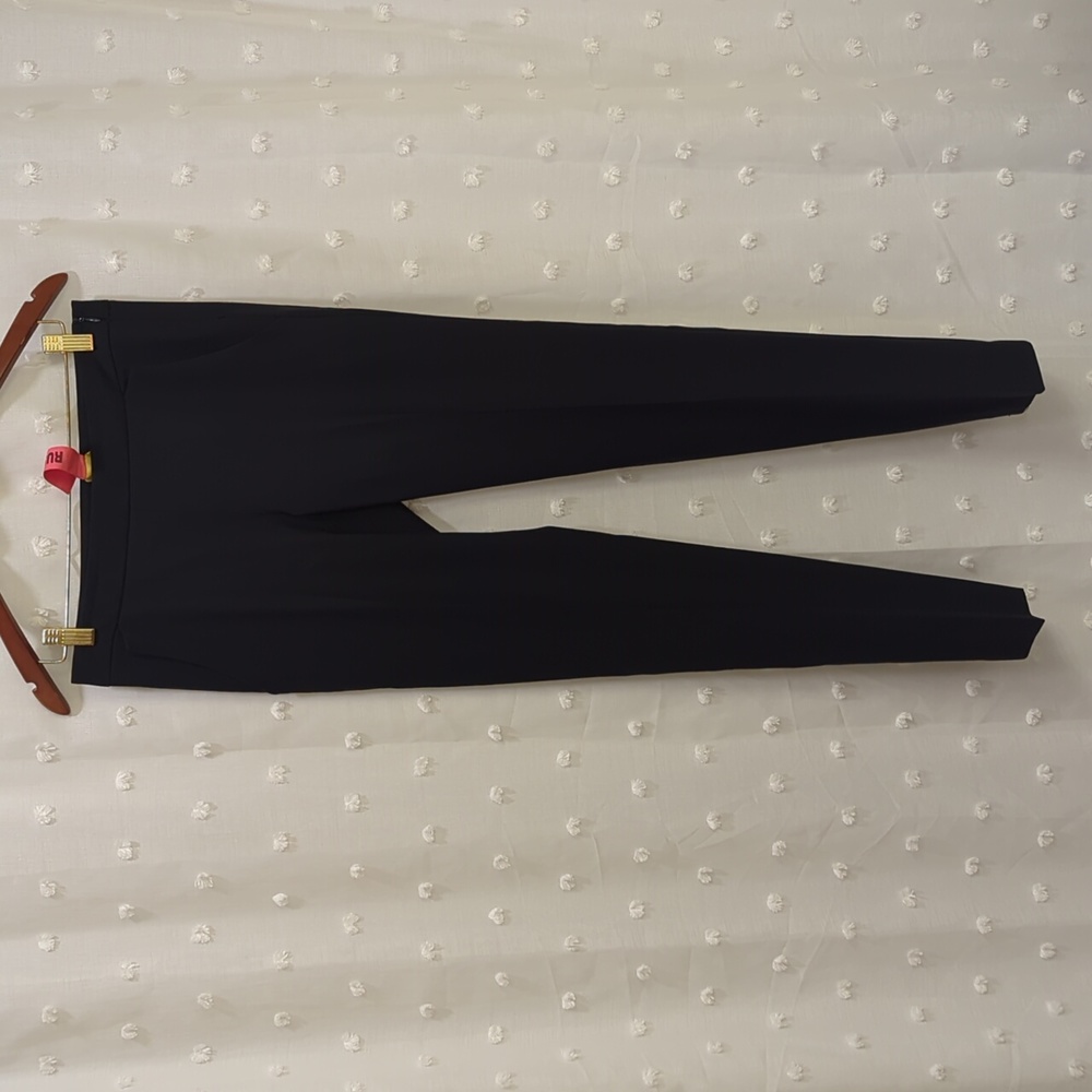 Theory Cropped Wool Pant in Navy Size 4